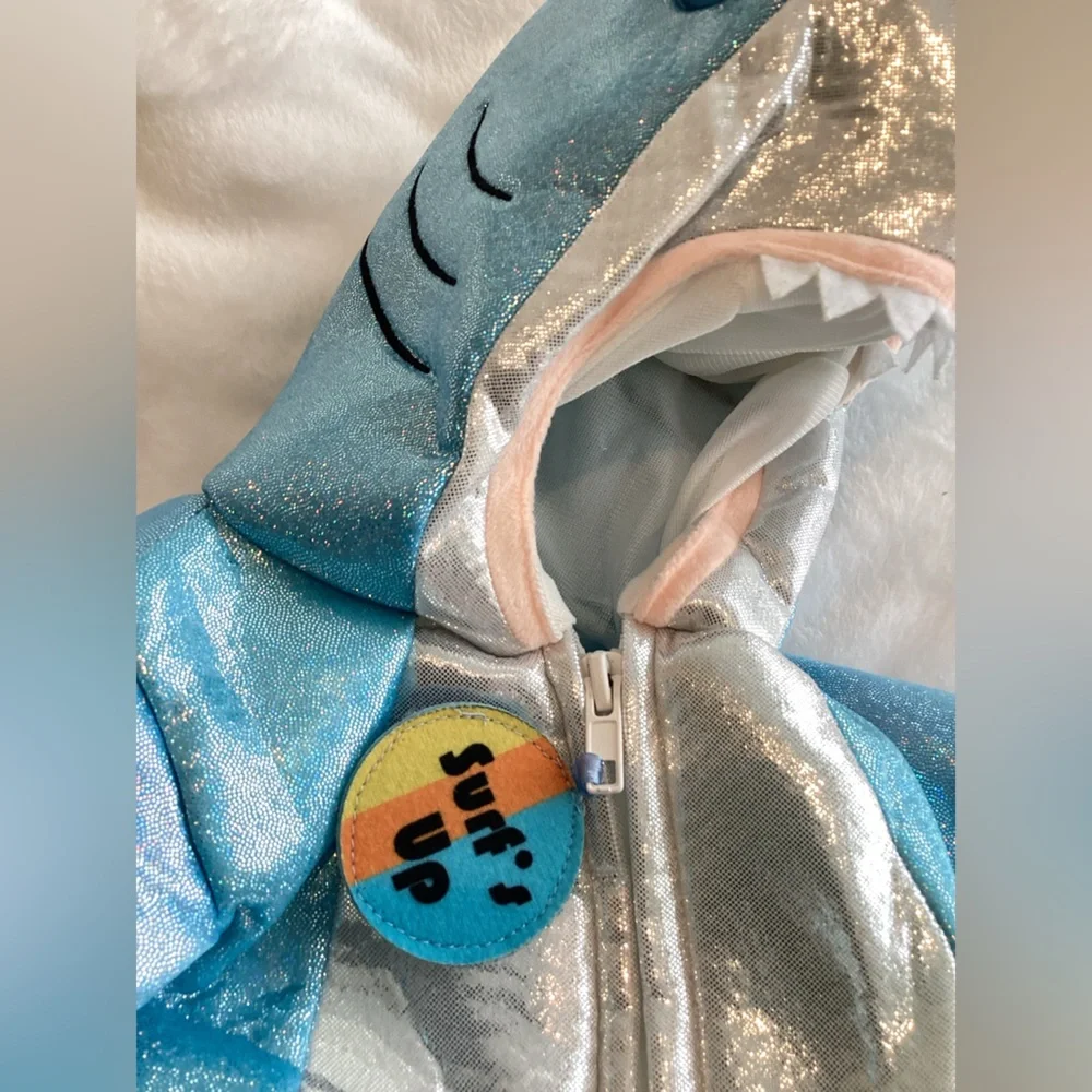 🦈 Infant Halloween Costume Shark Going Wild NEW 6-9 Months